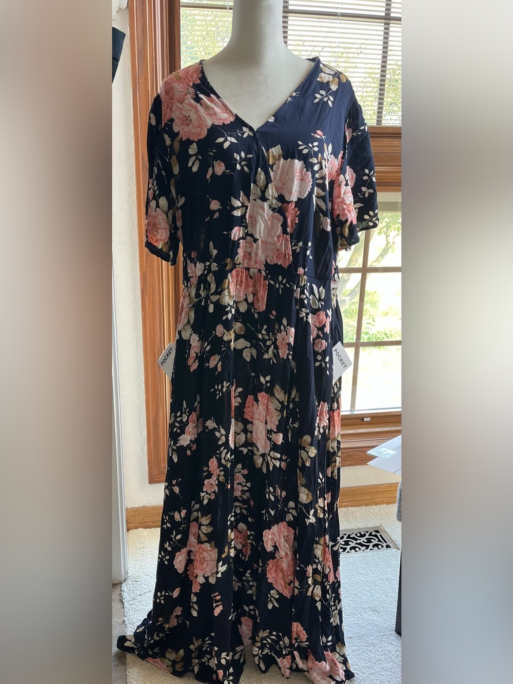 BloomChic Navy Maxi Dress with Pink & Cream Floral Print SIZE 18-20